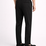 CORE STRAIGHT PANTS BLACK