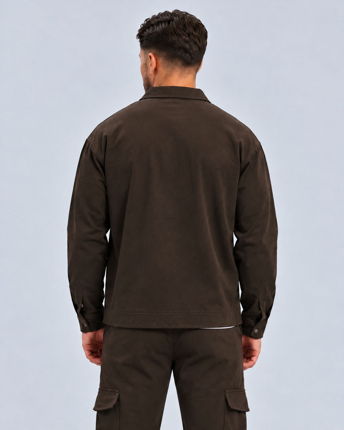 Essential Overshirt Dark Coffee - achterkant studio