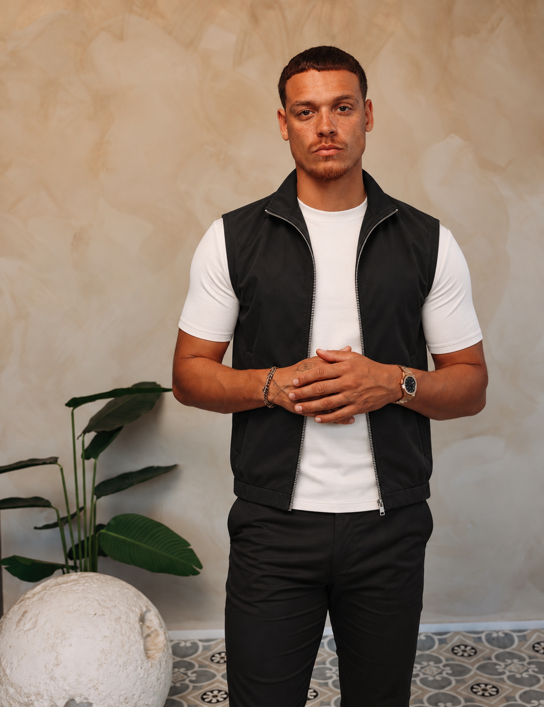 CORE BODYWARMER BLACK — lifestylefoto