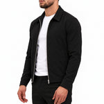 Core Zip Jacket black - studio zijkant
