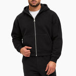 Essential Vest Black, pose