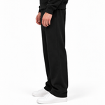 Essential Jogger Black, zijaanzicht