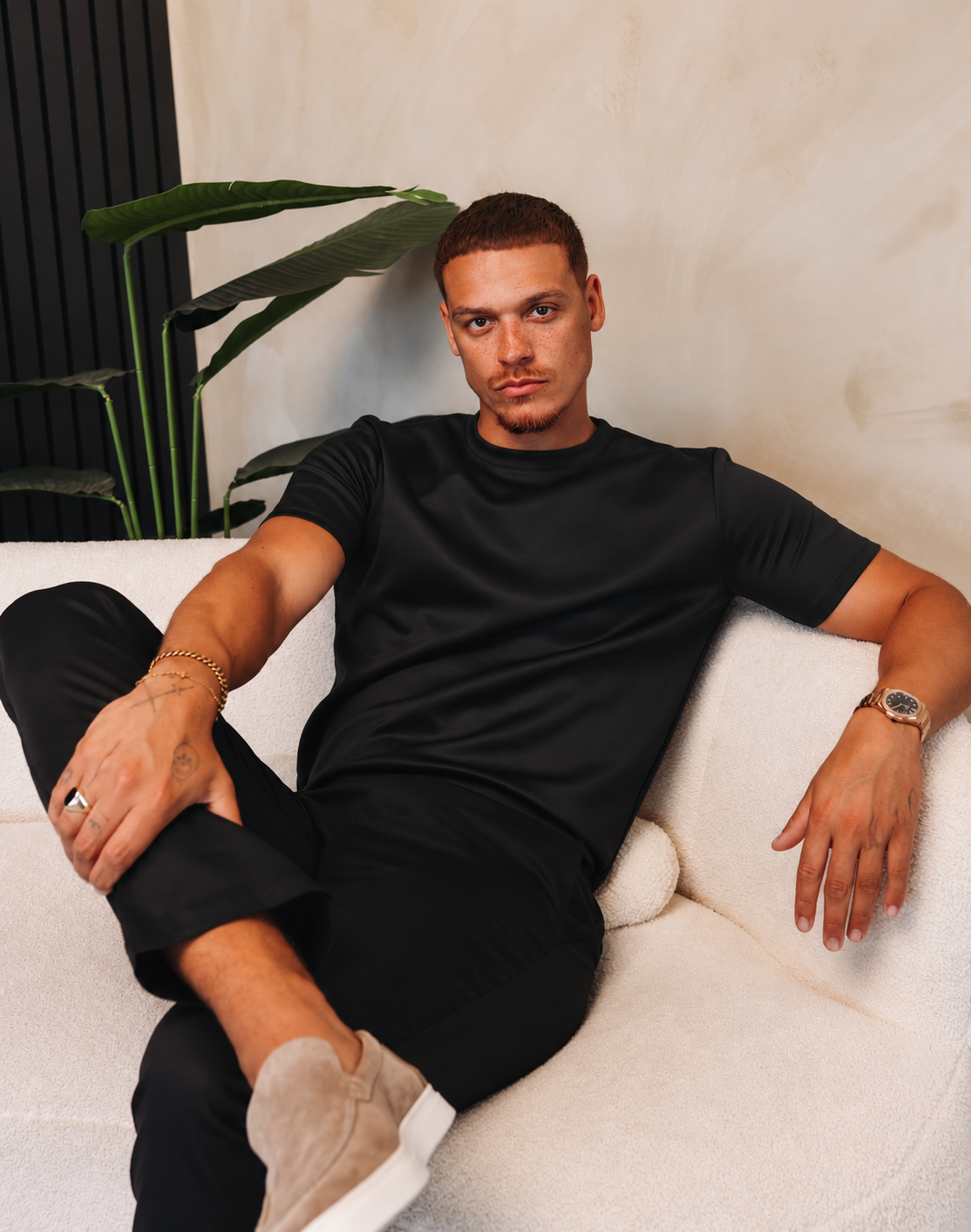 GLOSS ESSENTIAL SHIRT BLACK — lifestylefoto