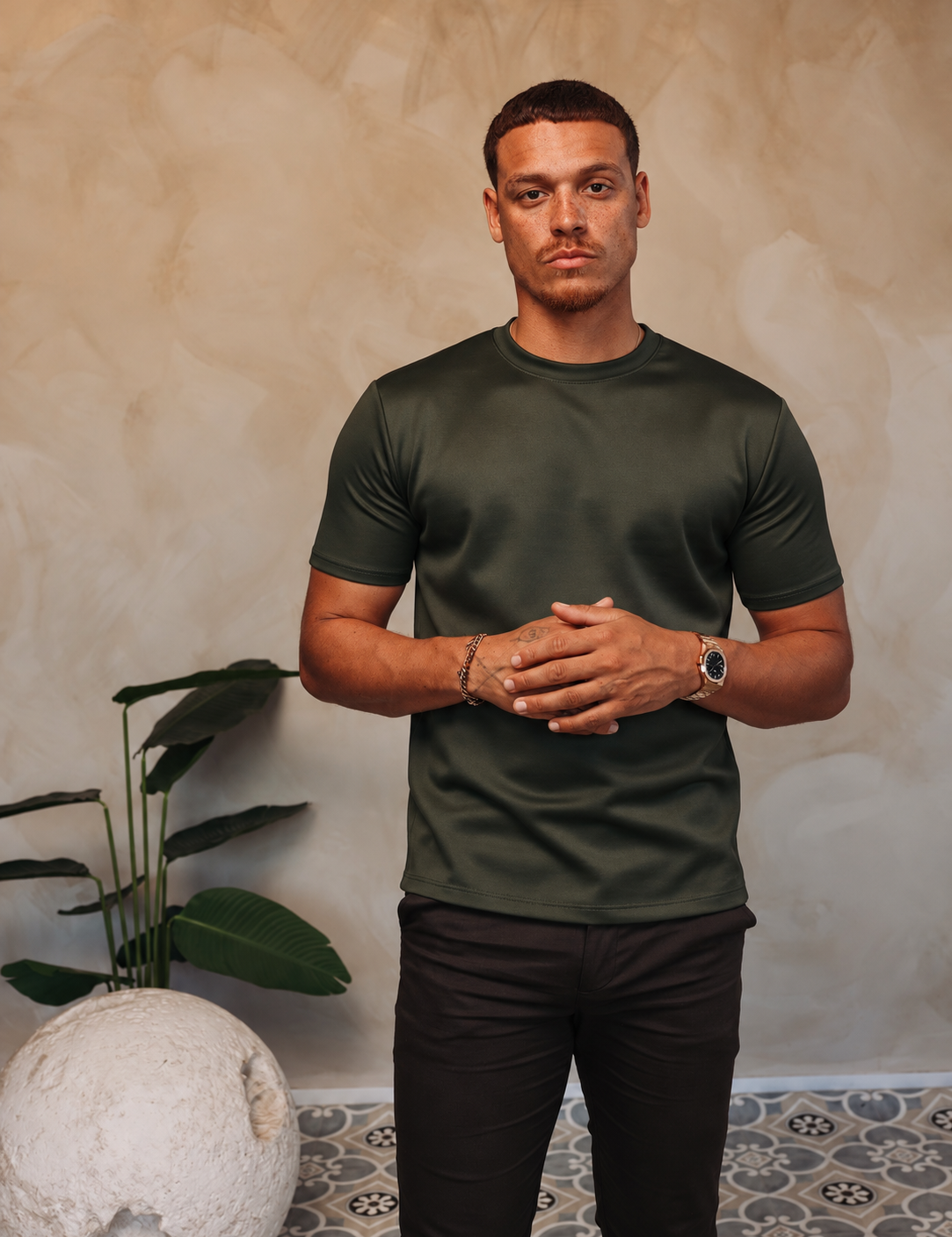 GLOSS ESSENTIAL SHIRT MIDNIGHT OLIVE — lifestylefoto