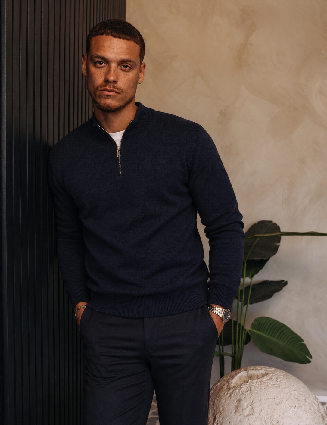 HALF ZIP KNIT | NAVY — lifestylefoto
