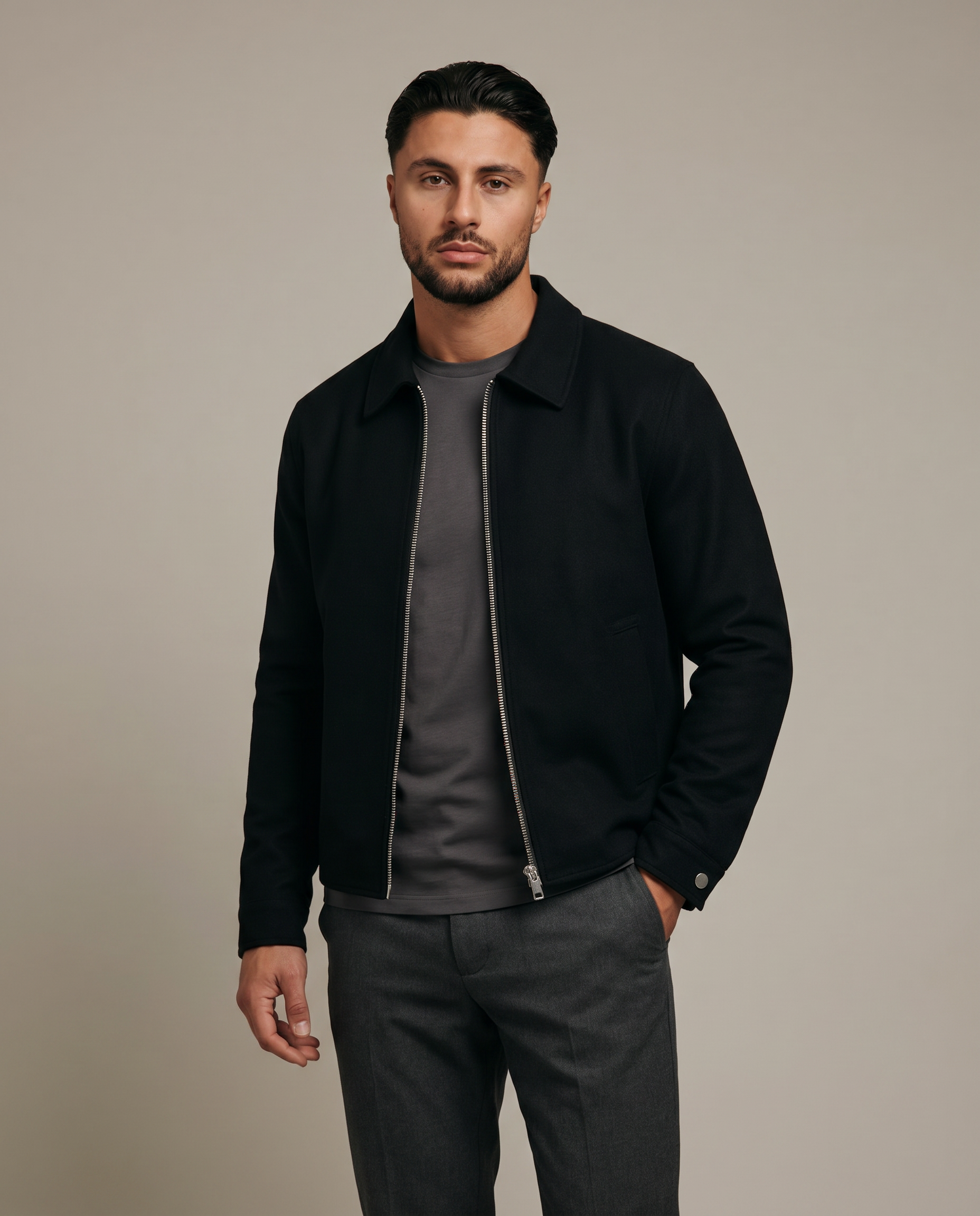 ESSENTIAL ZIP JACKET BLACK - studio op model