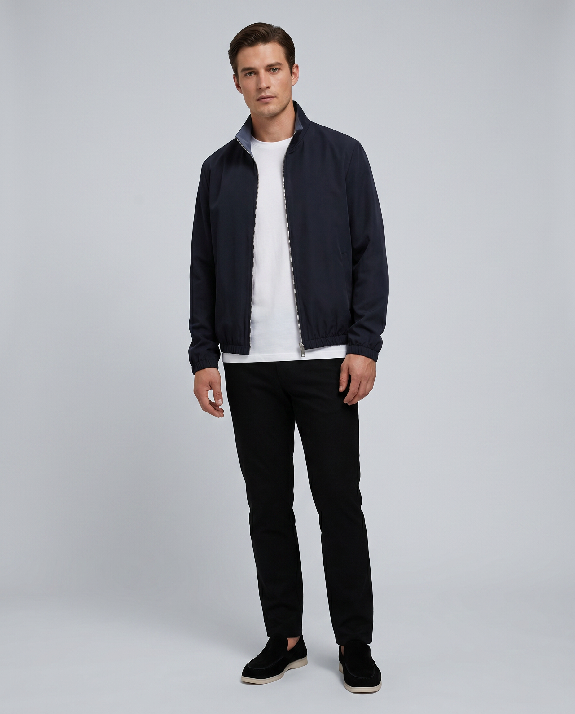 CORE JACKET NAVY - studio op model (v2)
