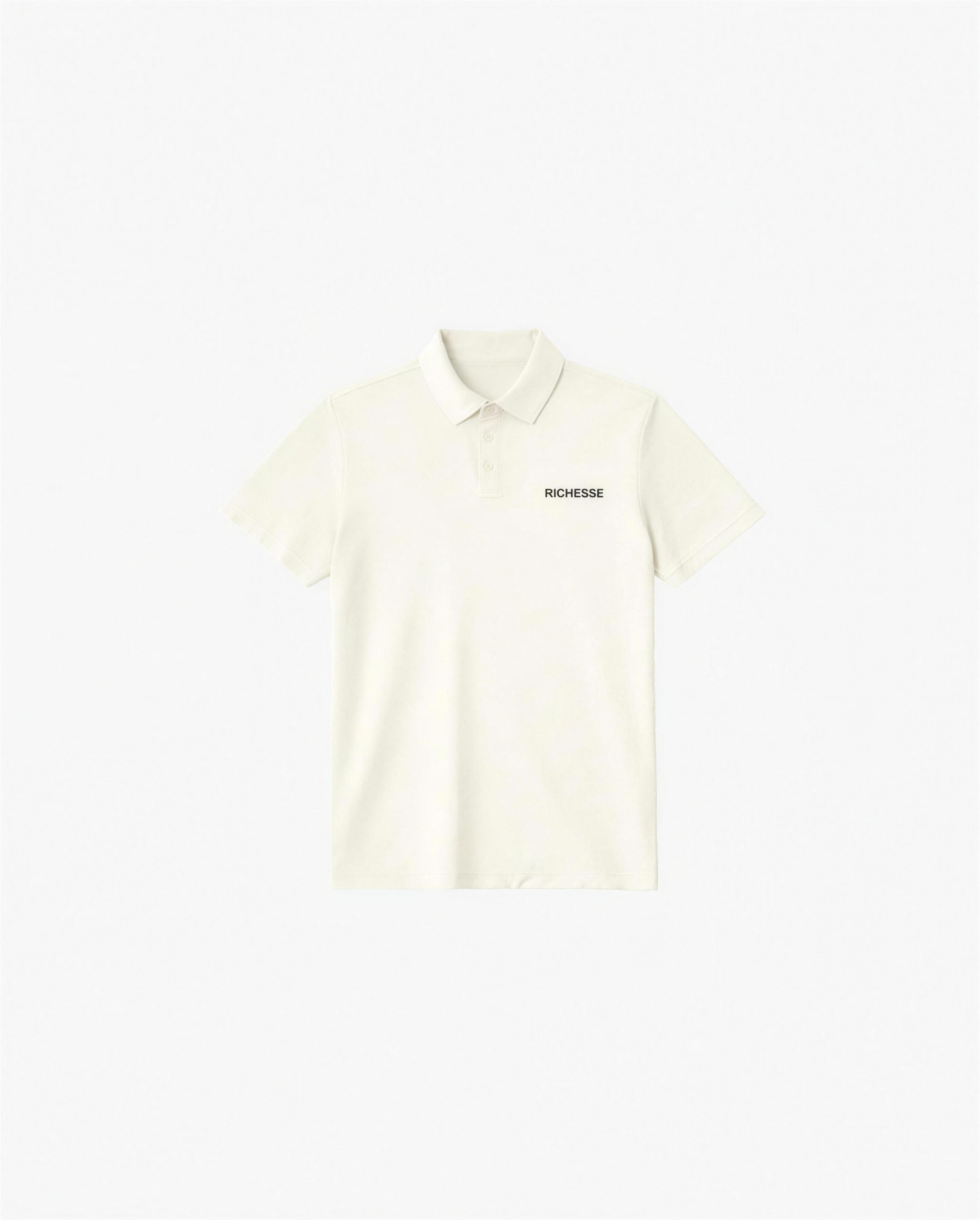Crew Polo Creme 4K white bust