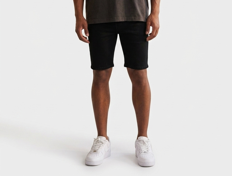 BOLD SHORT JEANS