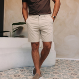 Active Shorts Creme — lifestyle 1