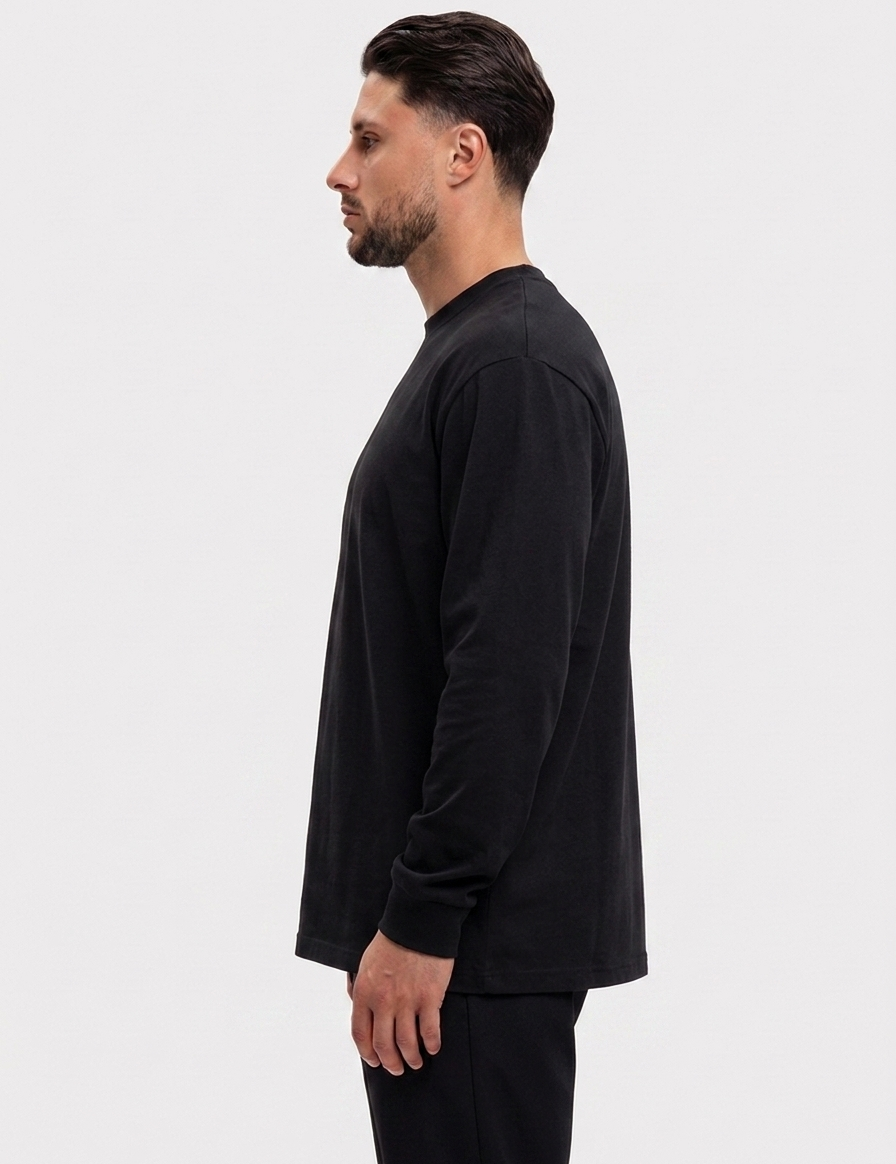 Essential Longsleeve Black - zijkant