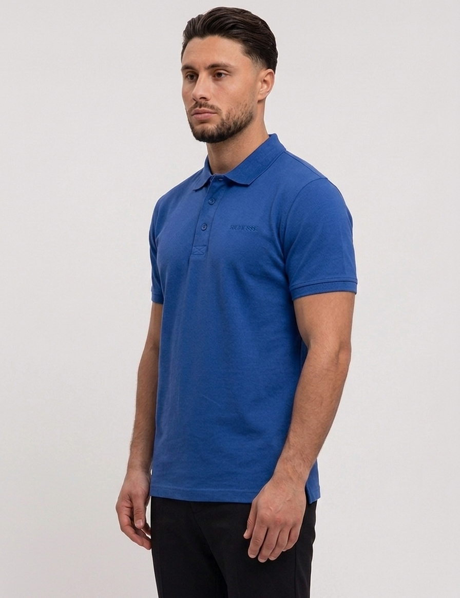 Classic Polo Blue - zijkant studio