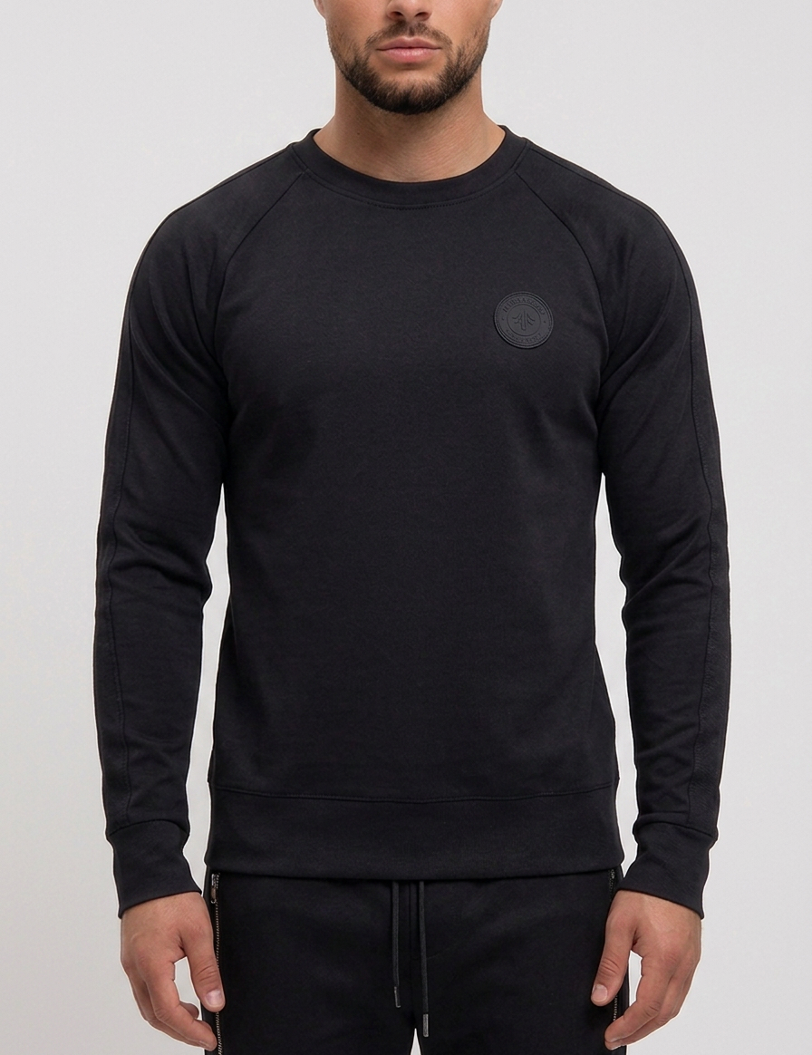 Capitan Tracksuit Black - trui voorkant studio