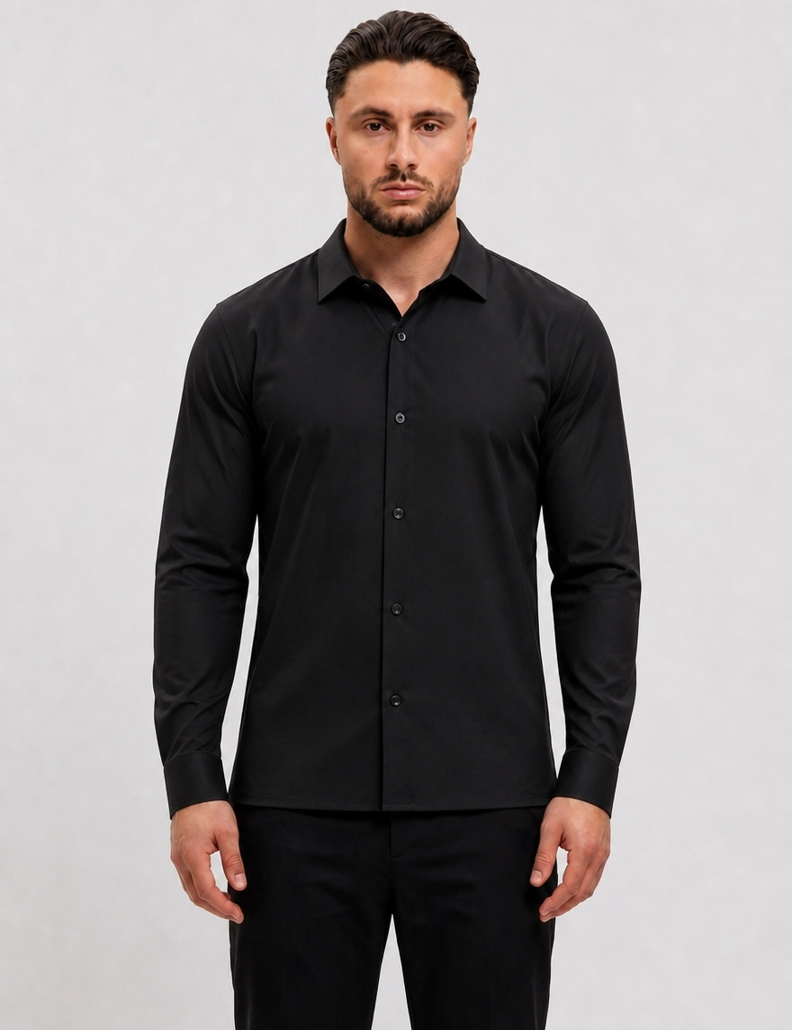 Deluxe Shirt Black - voorkant studio