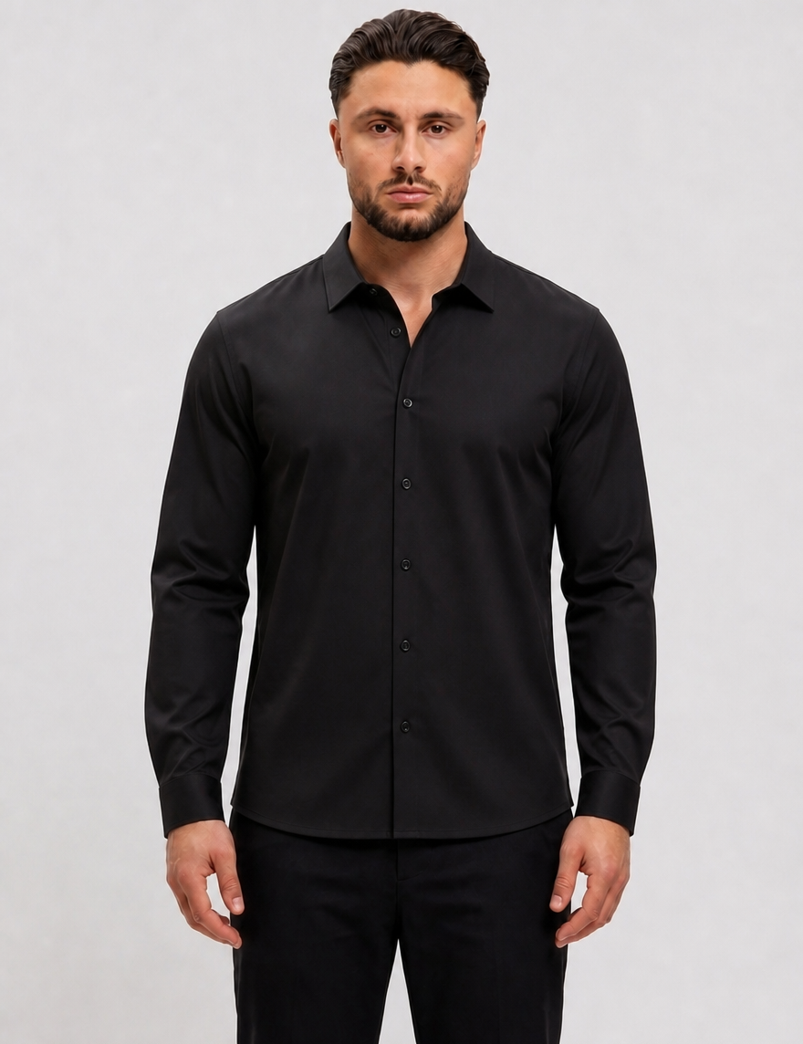 Classic Black Shirt - voorkant studio lange mouw