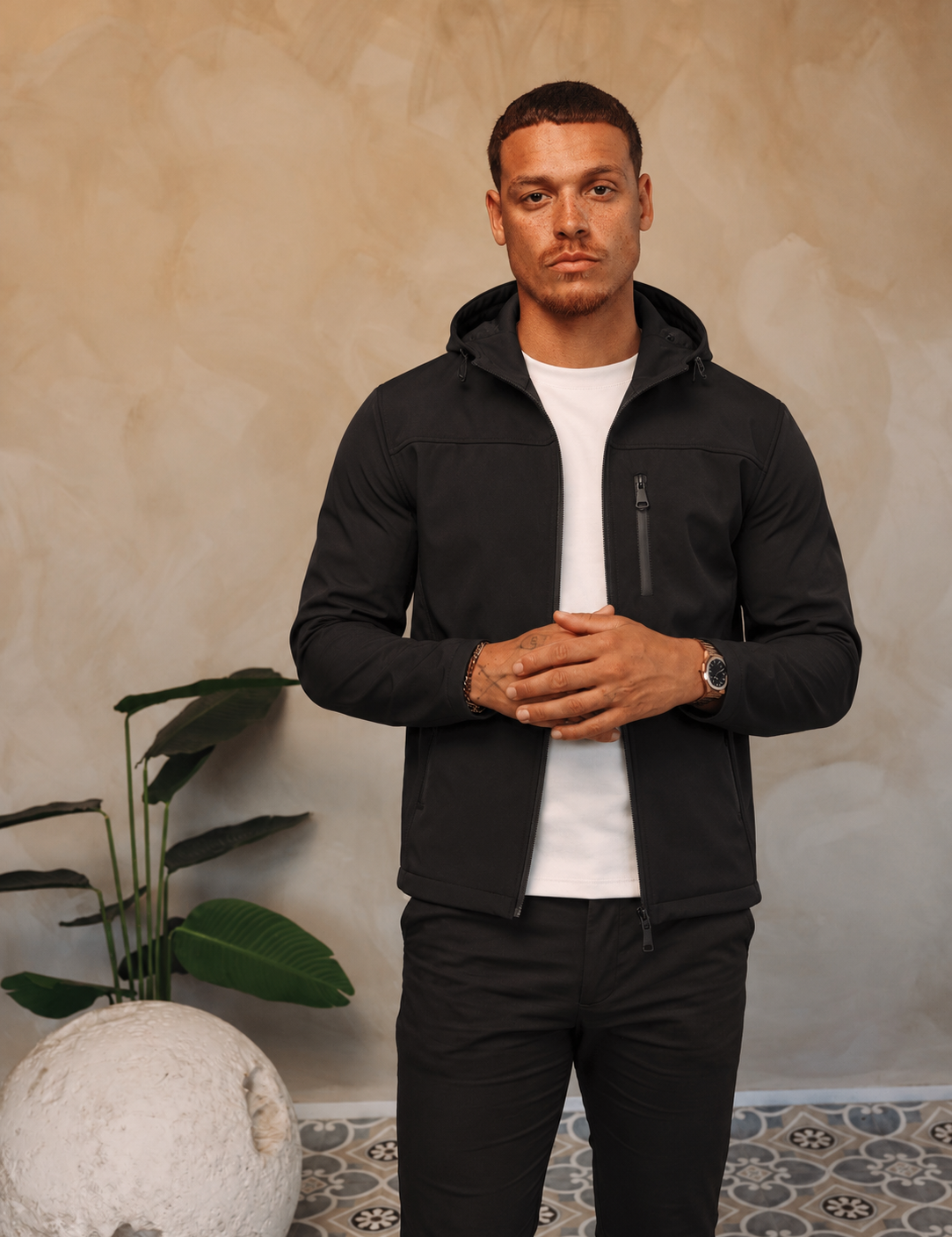 High Peak Jacket Black — lifestylefoto