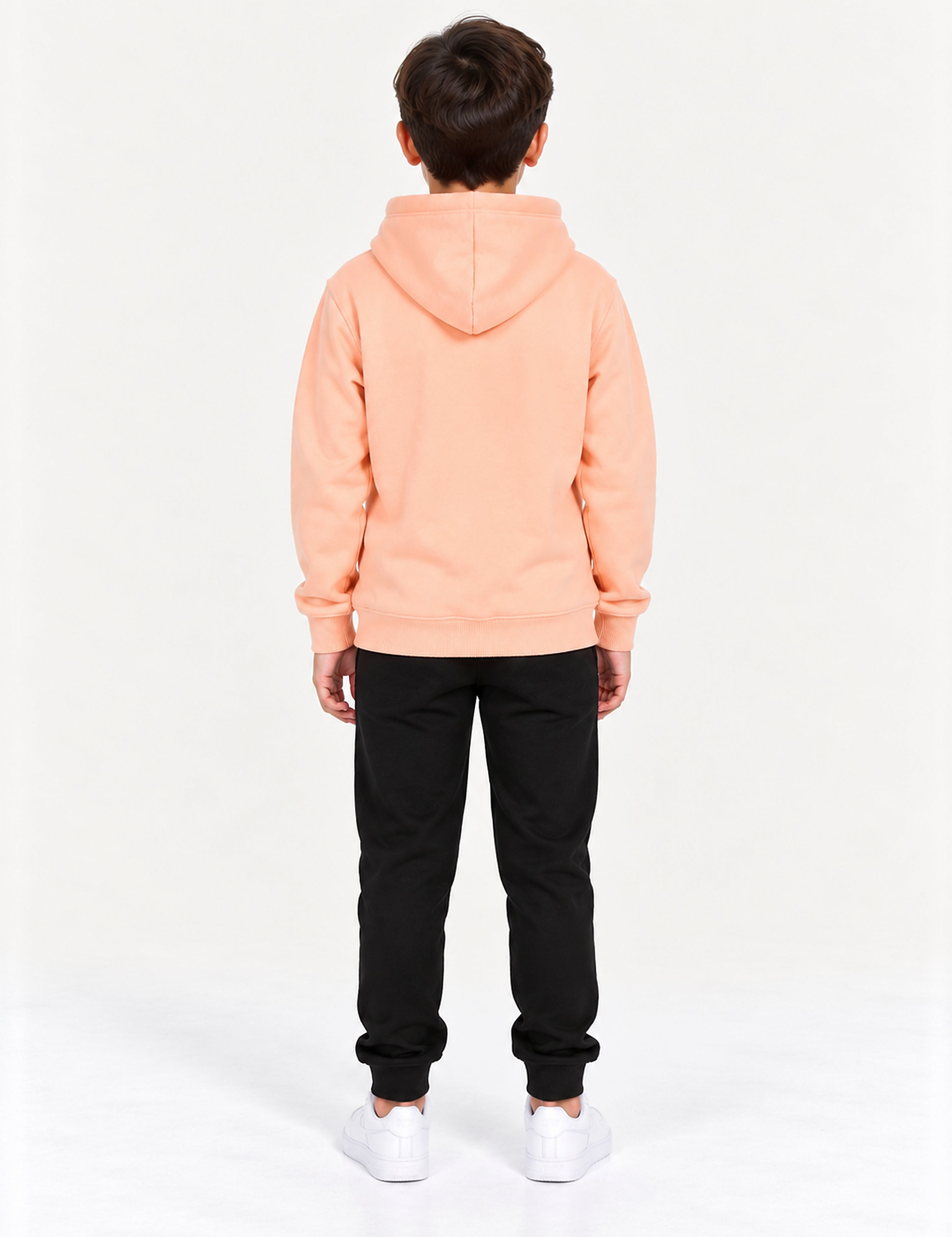 Richesse Brand Hoodie JR Pink - achterkant op model