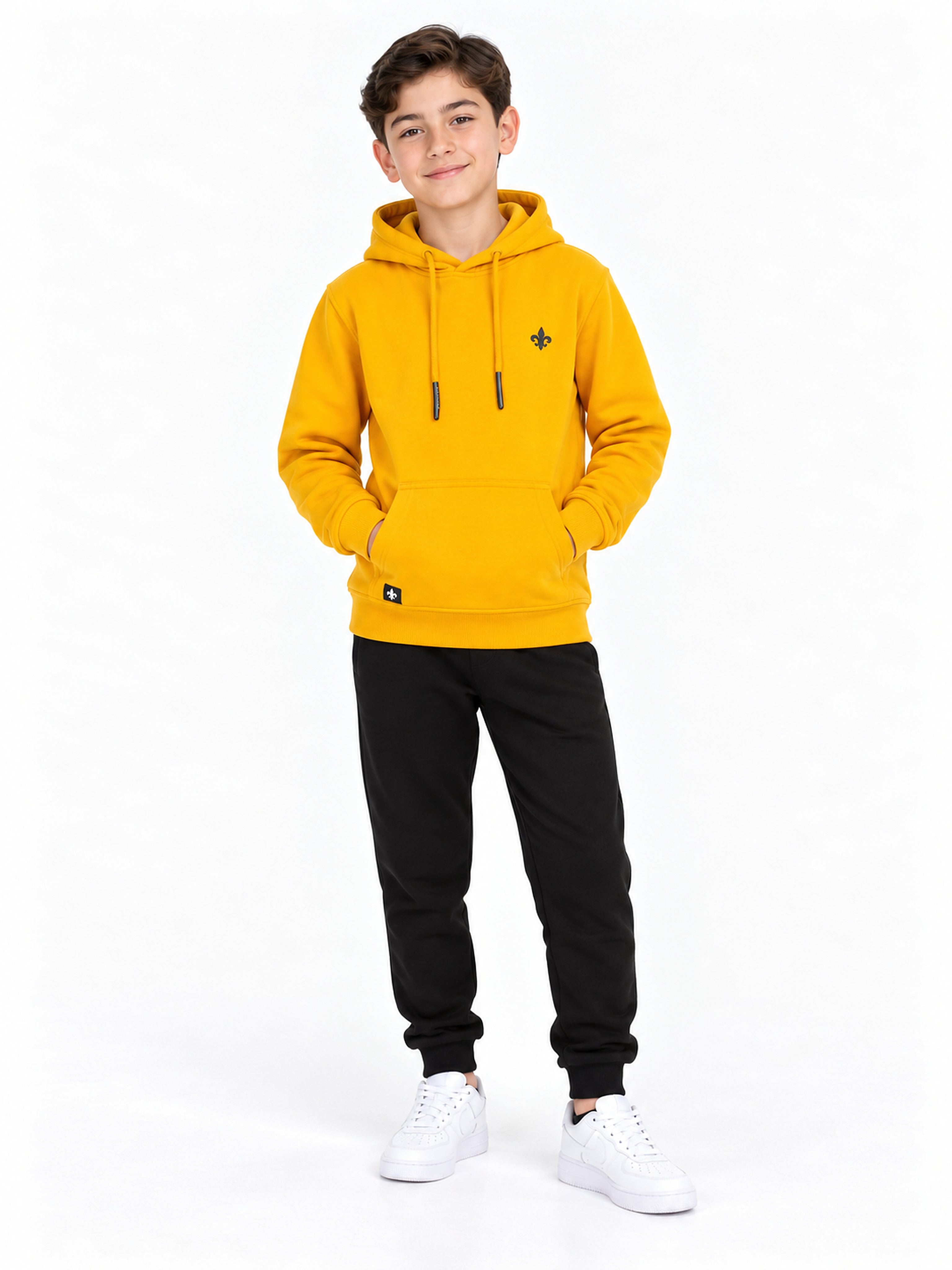 Richesse Infantry Hoodie JR Yellow - voorkant op model