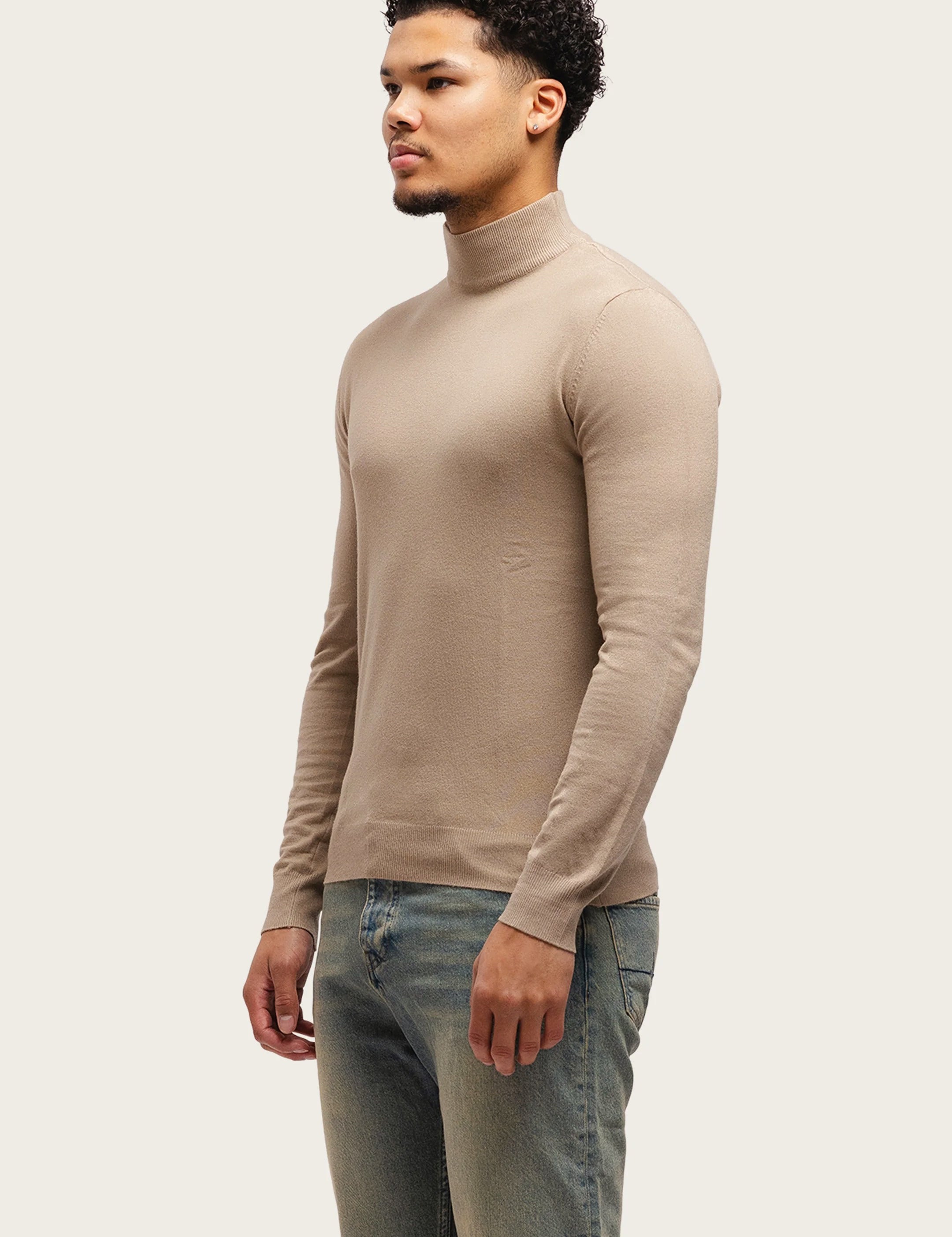 knitted-turtleneck-taupe