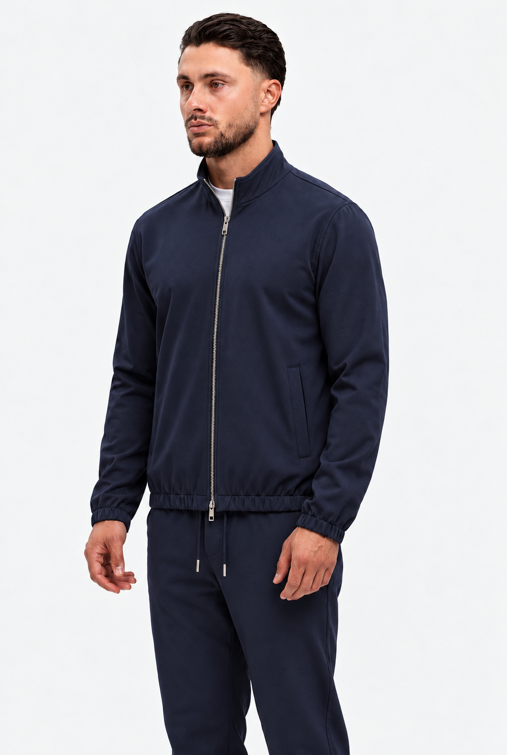 MONZA jacket marineblauw – schuin van voren, complete set met bijpassende pants (studio)
