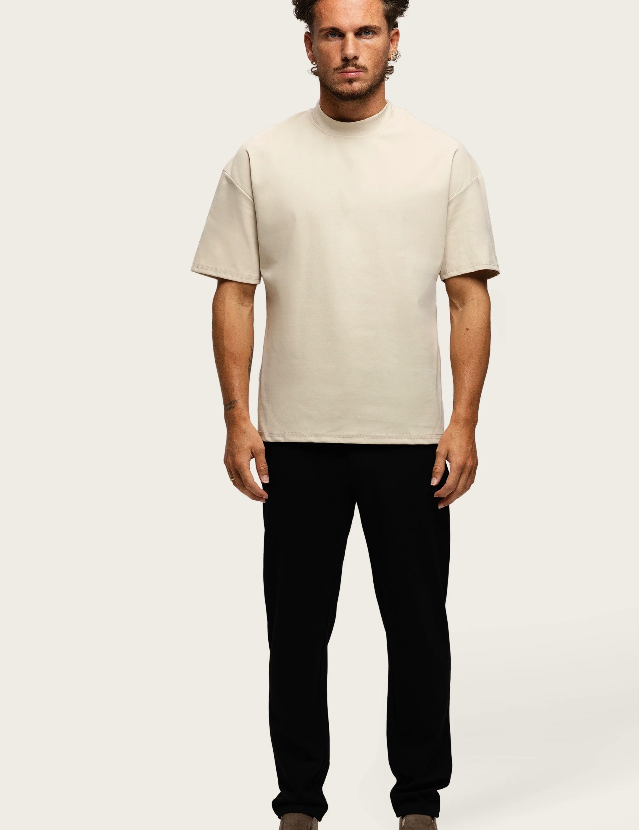 ESSENTIAL MATTE SHIRT LIGHT BEIGE