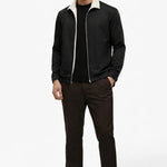CORE JACKET BLACK