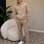 RK Blank Hoodie Brown Oversized - gedragen