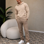 RK Blank Hoodie Brown Regular Fit - gedragen