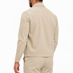TECH SUIT BEIGE - studio achterkant