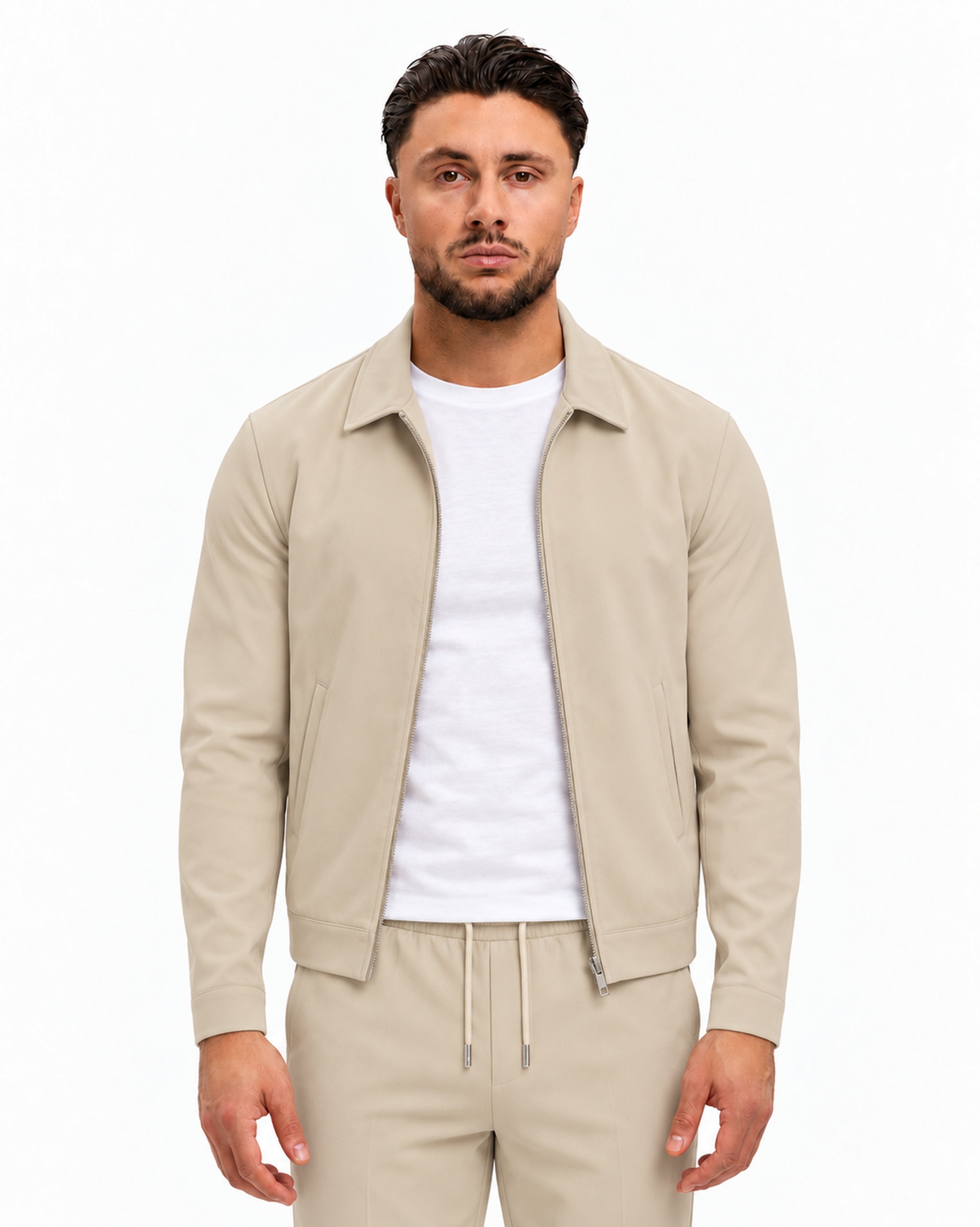 TECH SUIT BEIGE - studio voorkant