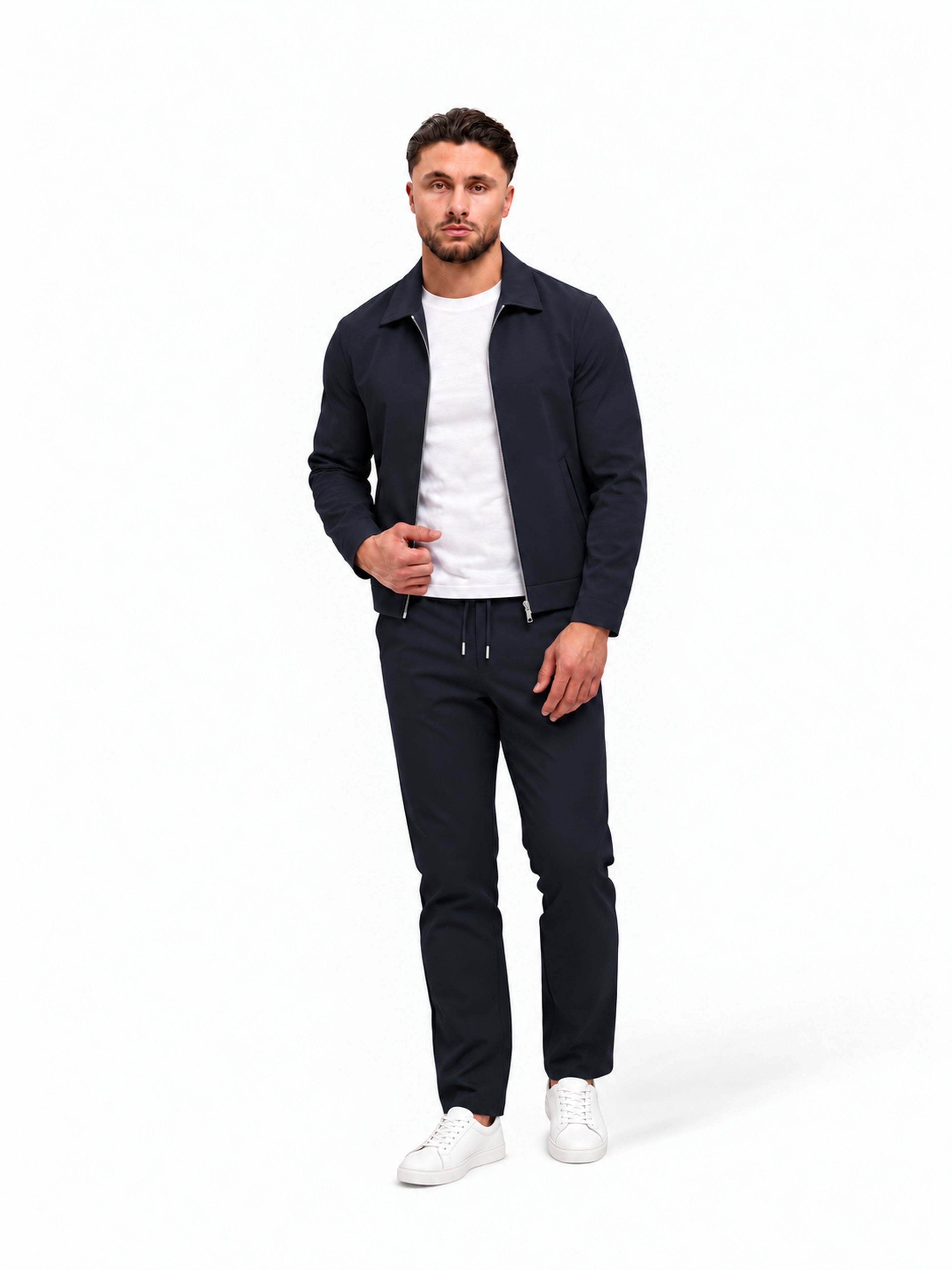 TECH SUIT | NAVY - volledige outfit met witte sneakers